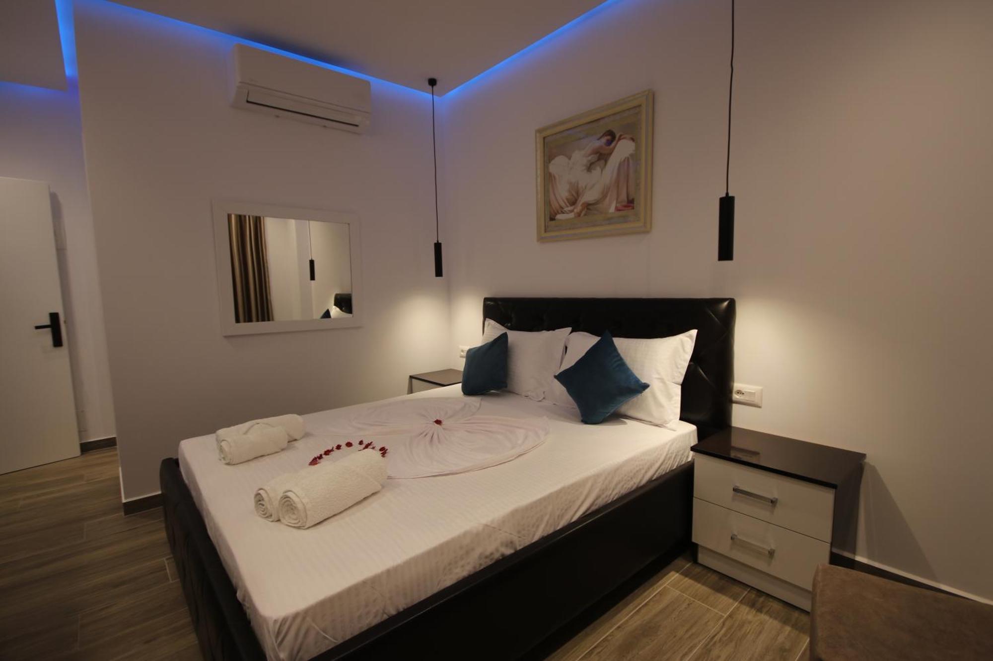 Klea Rooms Himarë Eksteriør billede